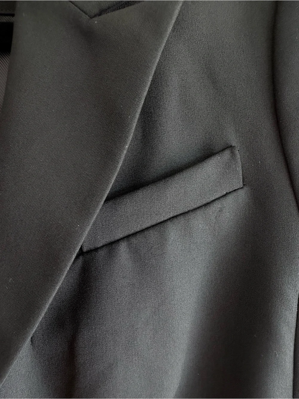 The Limited Black Women's Two-Button Tailored Blazer, Size 2